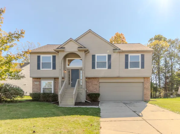 4562 Christina Dr, Ypsilanti, MI 48197