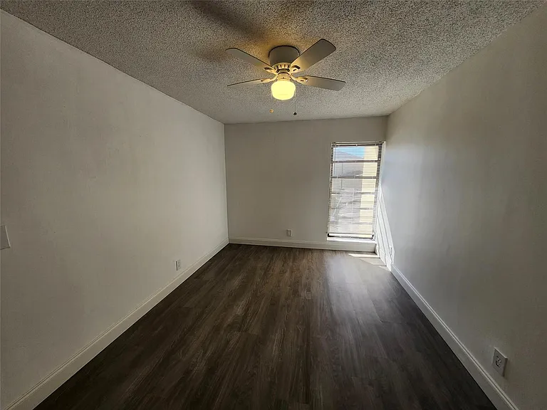 9421 NW 15th St #234 — Photo 19