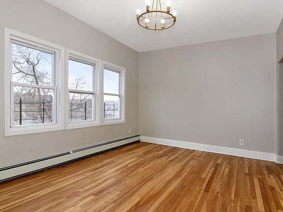 5th image of 13 Hunt Ave