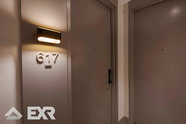 Rented by EXR | media 9