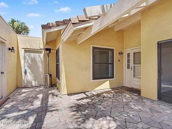 4th image of 153 Eton Cir