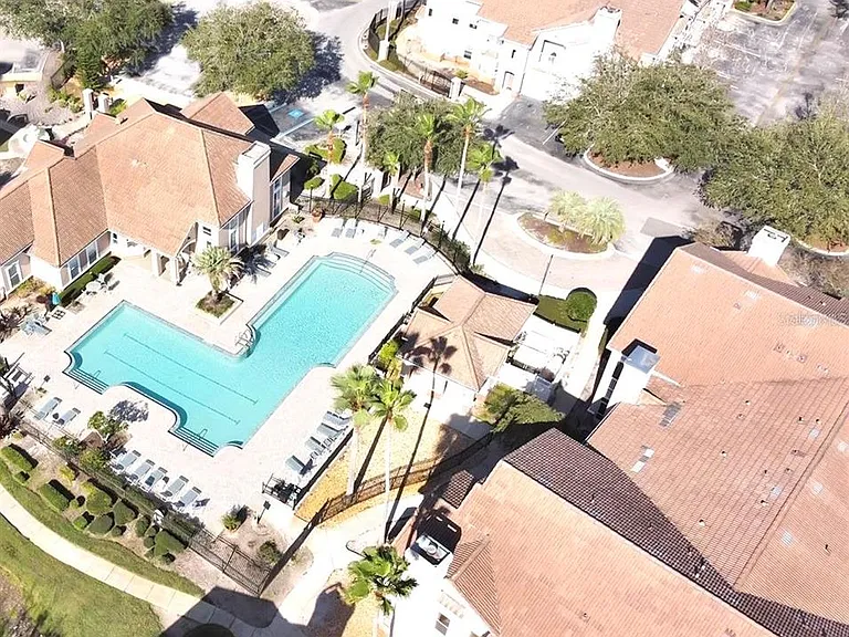 10446 Villa View Cir — Photo 23