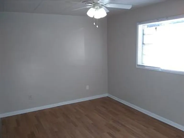 615 Cedarwood Dr — Photo 47