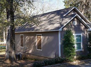 407 2nd St, New Albany, MS 38652