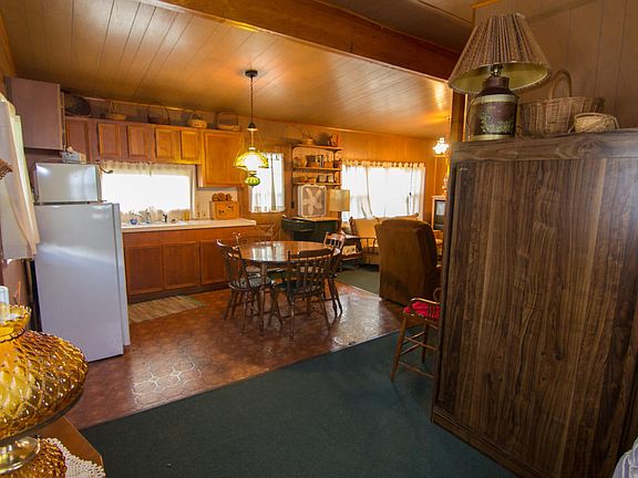 5th image of 18916 Oxbow Dr