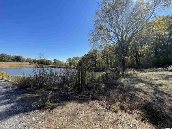 114 Hillcrest Ln, Mena, AR 71953