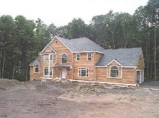 35 Hunting Rdg, Easton, CT 06612