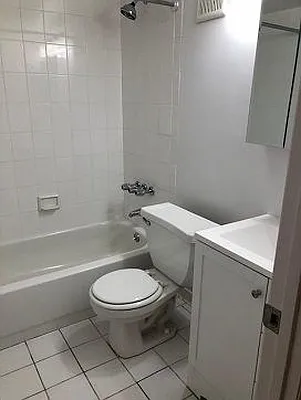 Rented by Eric Goodman Realty Corp | media 23