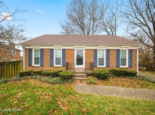 6802 Chepstow Ct, Windy Hills, KY 40207
