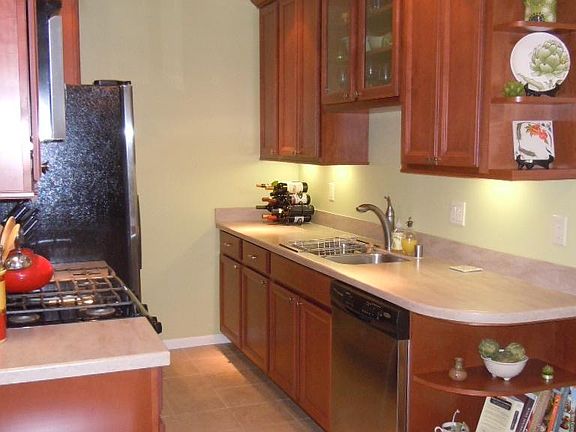 4th image of 1419 15th St APT 3