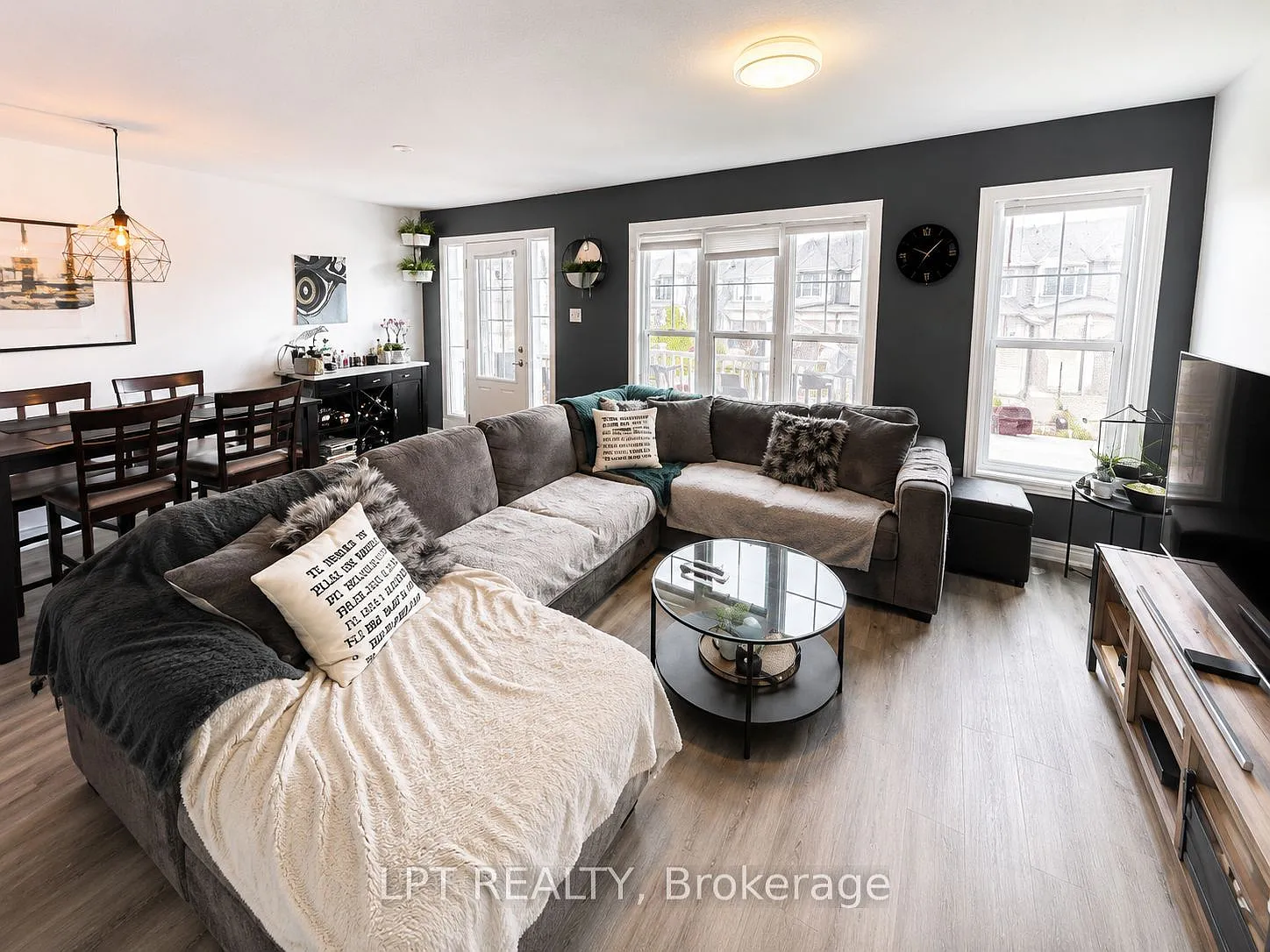 2 bed, $2,300 — Photo 4
