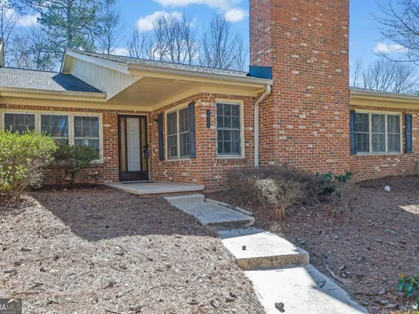 4035 Deerings Dr, Peachtree Corners, GA 30092