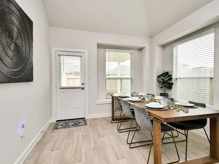 7847 Grand Louis Way — Photo 22