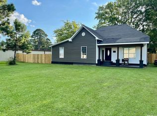 512 S Martin St, Warren, AR 71671