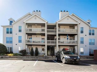 1419 Whispering Creek Dr APT C, Ballwin, MO 63021