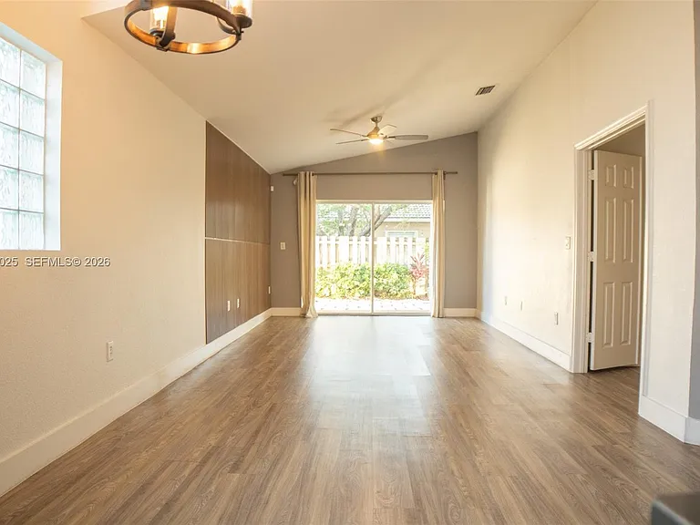 16410 Sapphire Bnd — Photo 9
