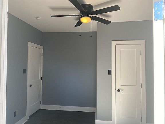 5th image of 2211 King St