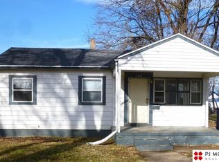 2576 Himebaugh Ave, Omaha, NE 68111