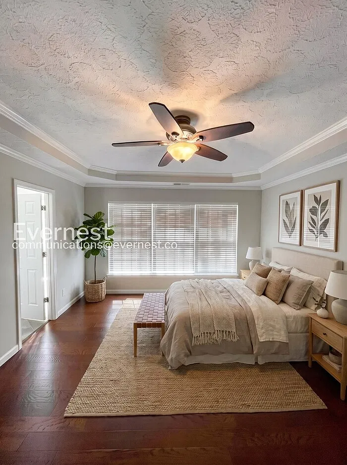 3 bed, 2.0 bath, 1381 sqft, $2,200 — Photo 4