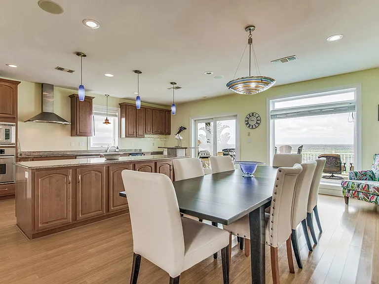 20 Baybridge Dr — Photo 27