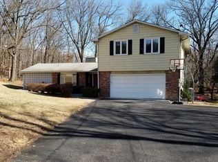3 Fox Ridge Rd, Sparta, NJ 07871