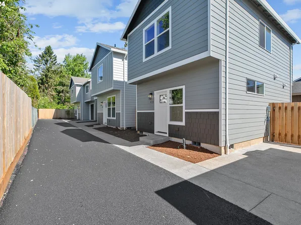 4234 SE 79th Ave, Portland, OR 97206