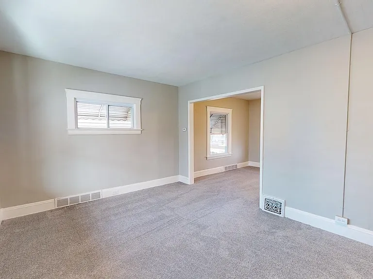 3065 W 105th St — Photo 7