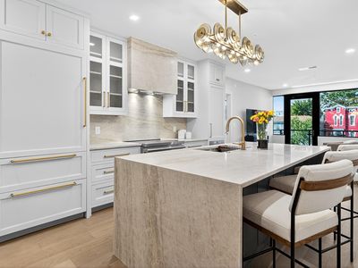 106 W Vine St #405, Lexington, KY, 40507