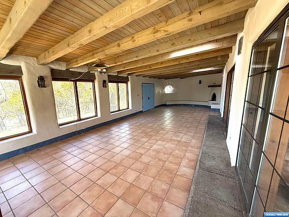 5th image of 114 Wendy Rd