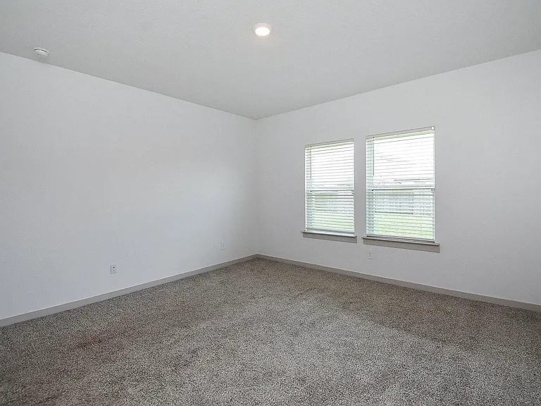 8030 Milam Ln — Photo 6