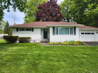 9 Linwood Ave, Albion, NY 14411