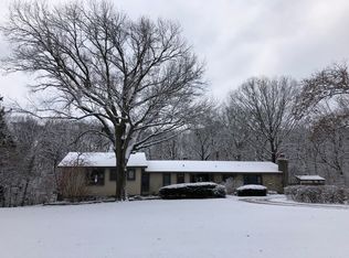23W607 Hemlock Ln, Naperville, IL 60540