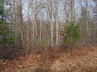 37 Meadowood Ln, Crossville, TN 38558