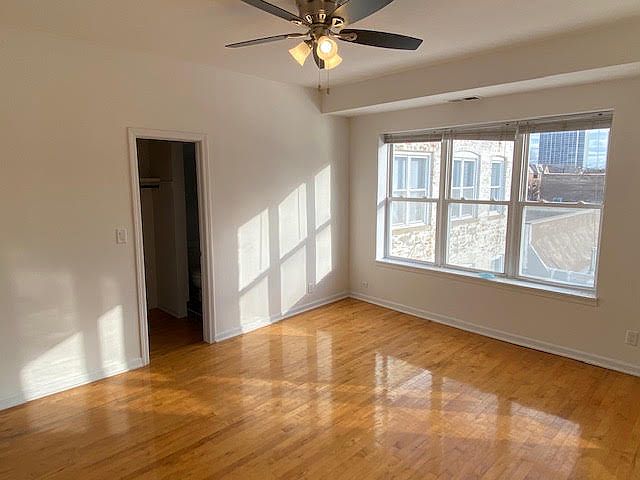 2nd image of 1555 N Mohawk St APT 2
