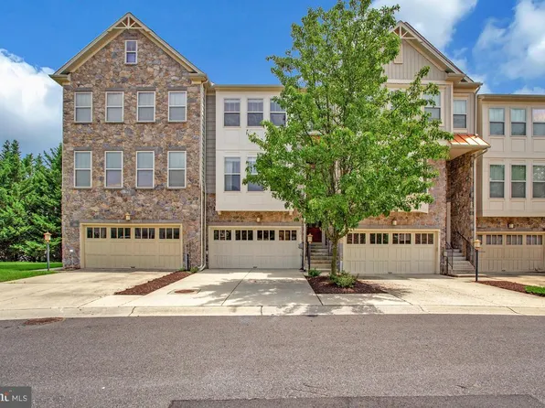 829 Freeland Ct, Gambrills, MD 21054