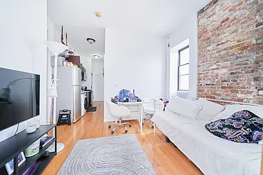 Rented by Living New York
