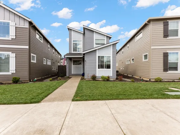 7053 SE Benedict St, Hillsboro, OR 97123