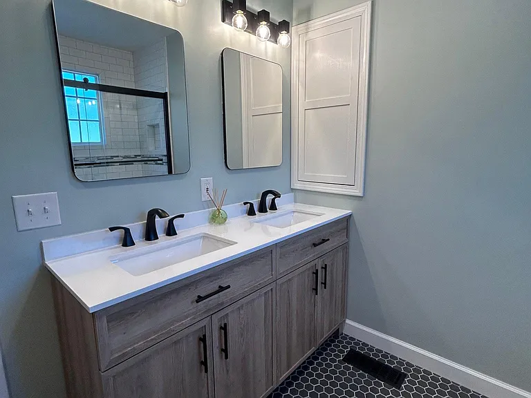 2632 Owens Dr — Photo 5