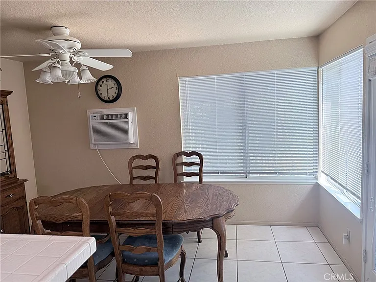 20834 Crest Ln — Photo 6
