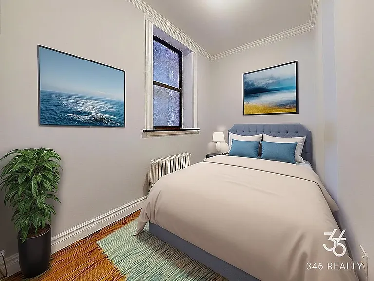 214 E 25th St #1FE — Photo 2