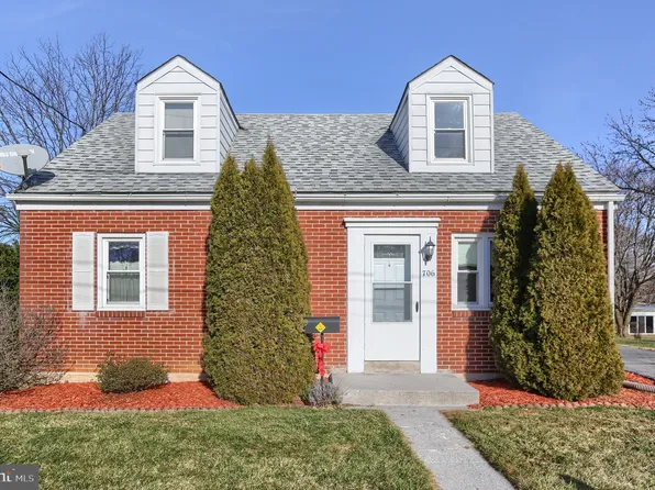 706 S 1st Ave, Lebanon, PA 17042