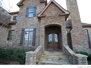 456 Swift Creek Cv, Lake Wylie, SC 29710