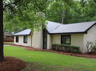 531 Wildwood Cir, Americus, GA 31709