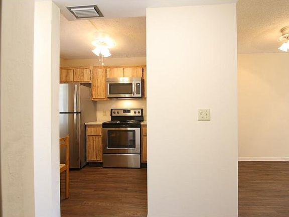 5th image of 10130 Sunrise Lakes Blvd APT 206