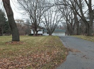 6701 Benton Rd, Jackson, MI 49201