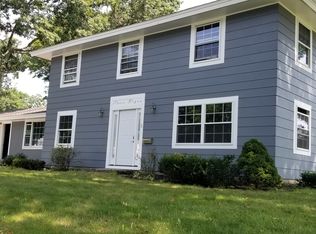 3 Flynn Rd, Peabody, MA 01960