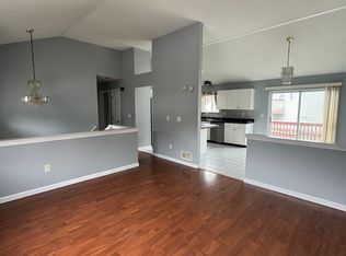 85 Laurie Pl, Waterbury, CT 06704