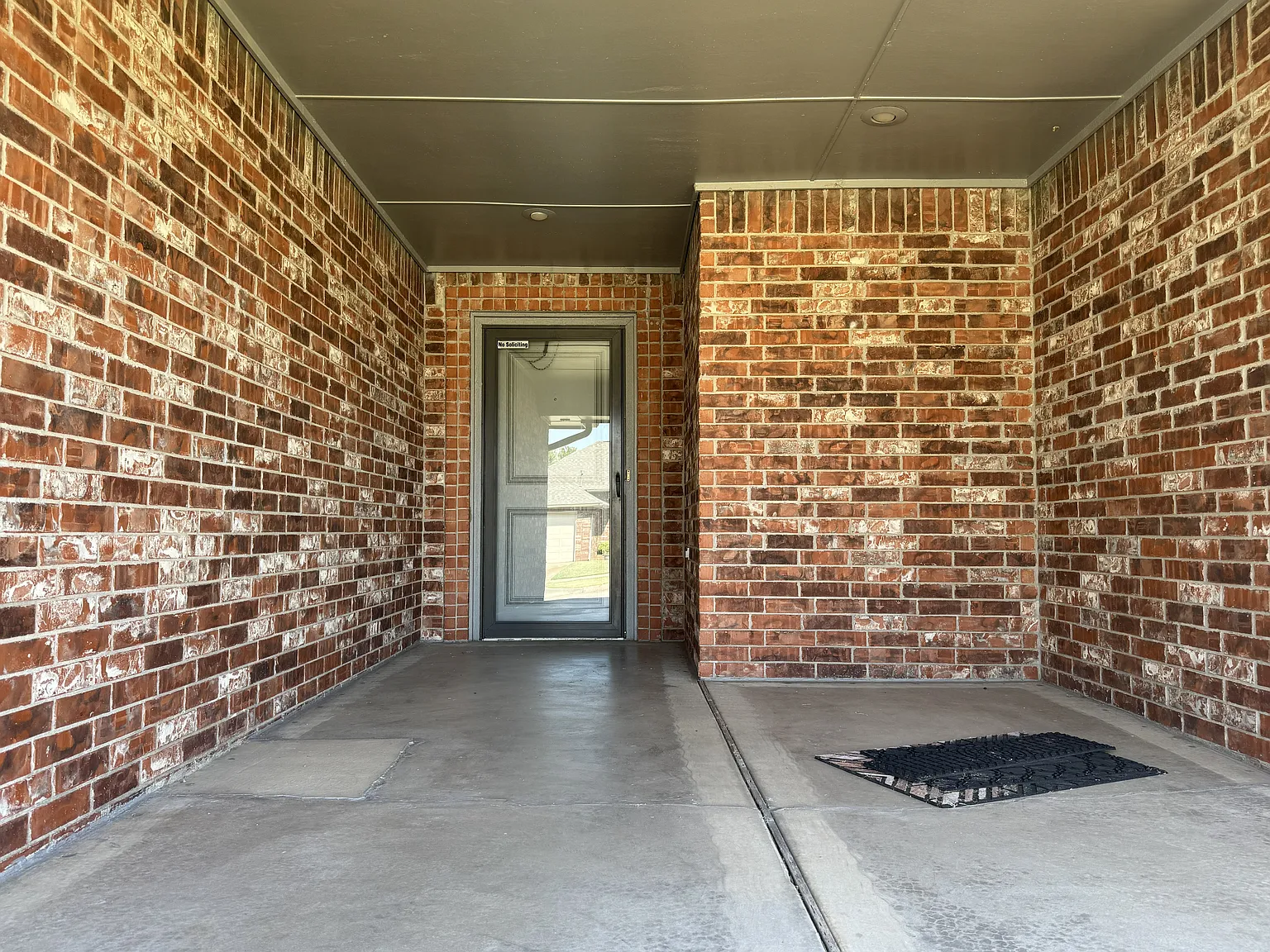 3 bed, 1529 sqft, $1,700 — Photo 3