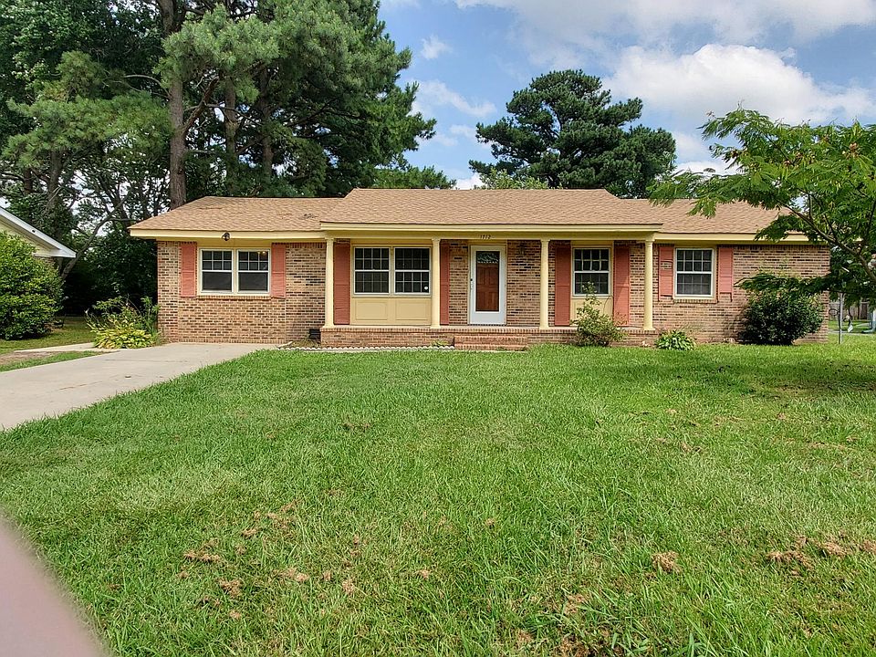 1712 Aydlett Cir, Elizabeth City, NC 27909 Zillow
