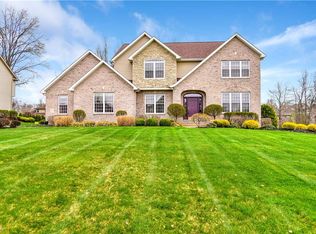 3800 Francesca Dr, Canfield, OH